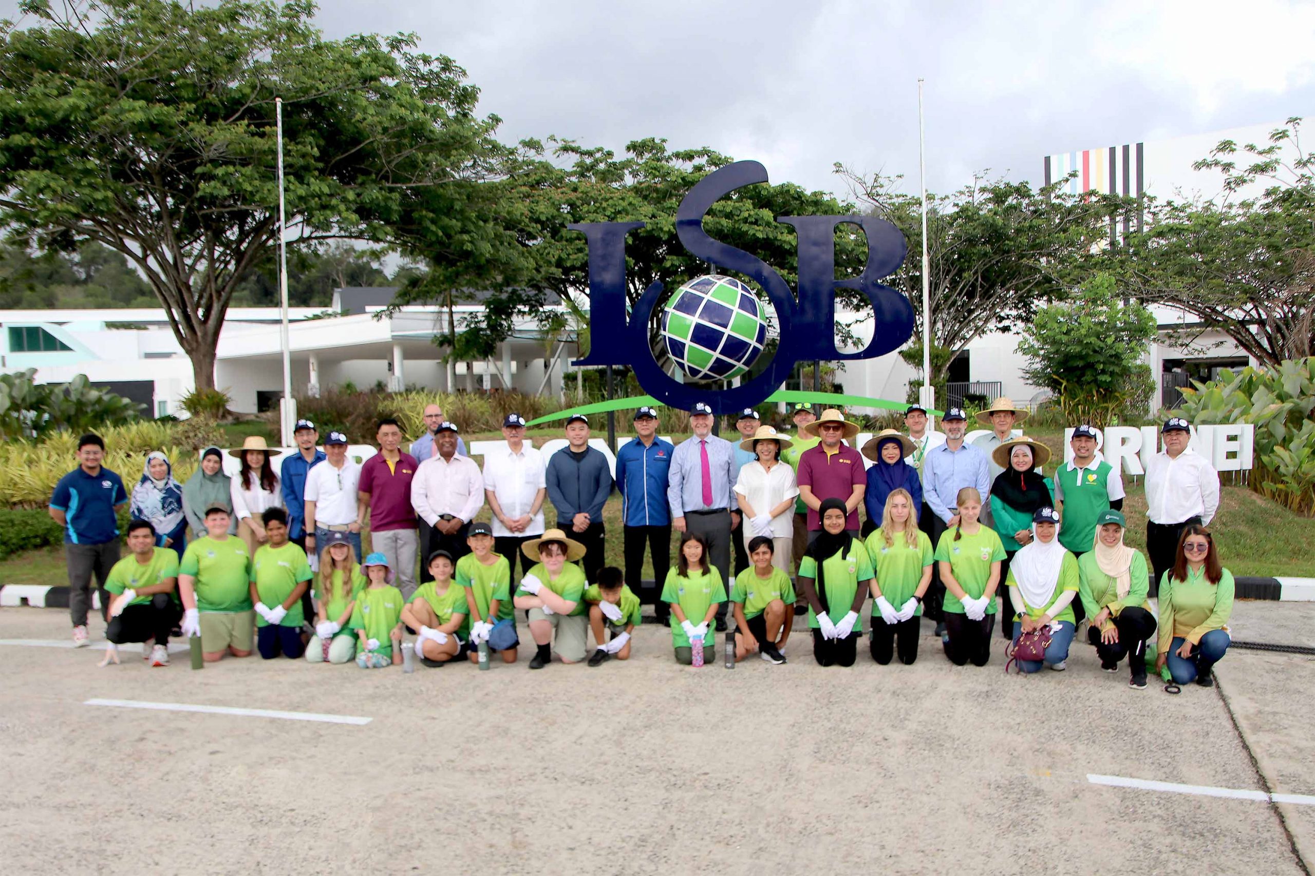 60 trees to celebrate 60 years of ISB - International School Brunei